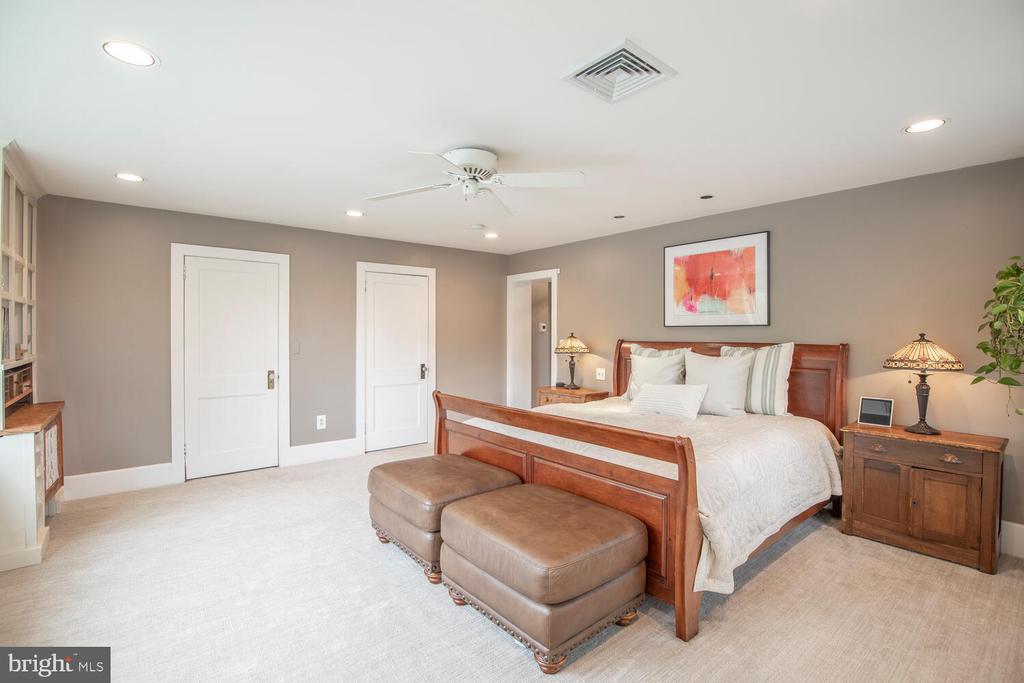448 OLD DUBLIN PIKE