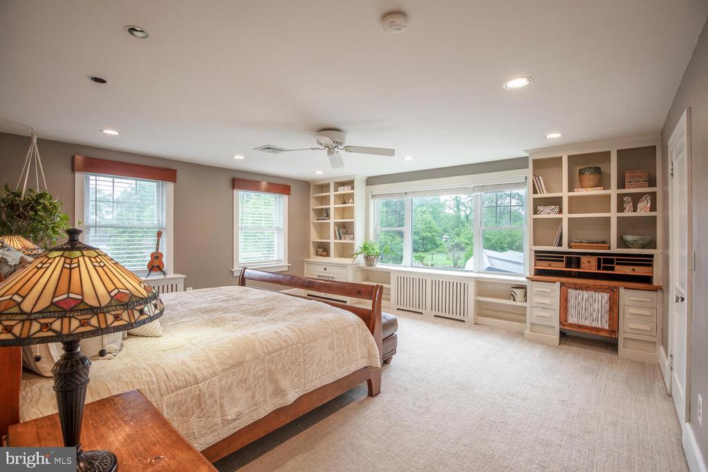 448 OLD DUBLIN PIKE