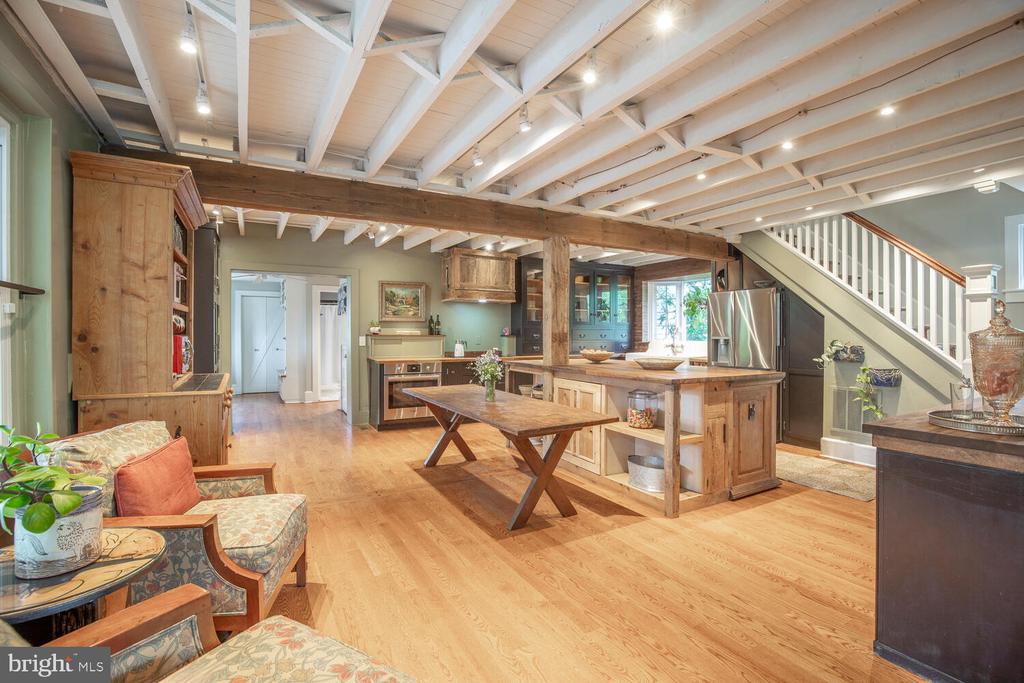 448 OLD DUBLIN PIKE