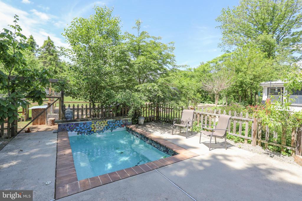 448 OLD DUBLIN PIKE