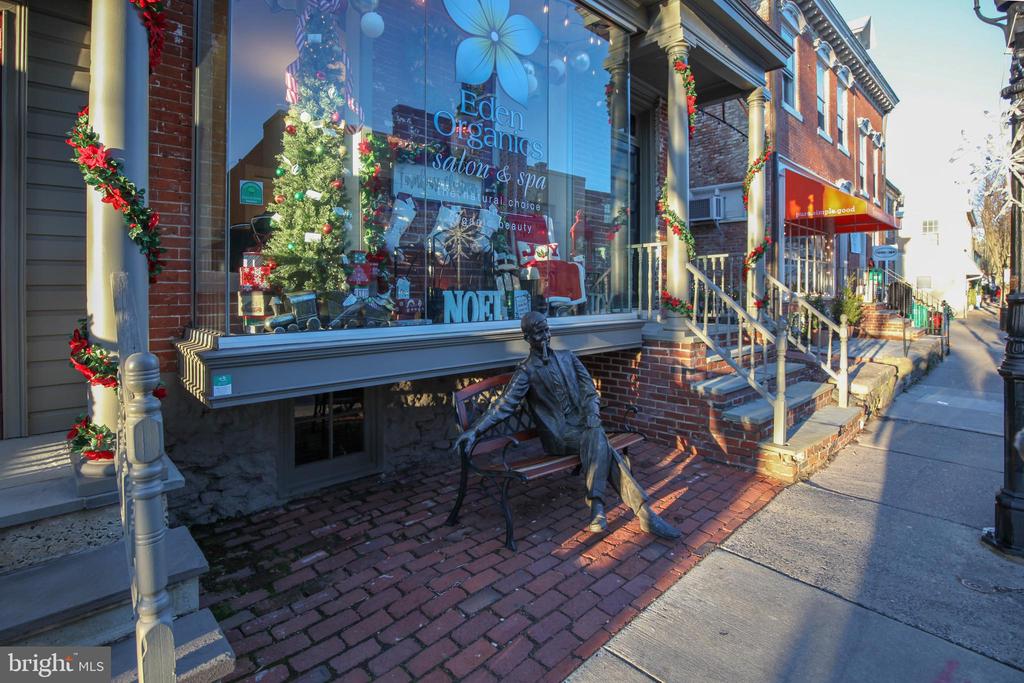448 OLD DUBLIN PIKE