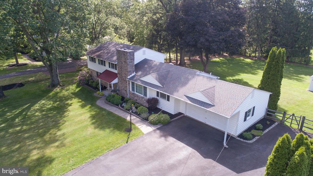 128 CHERRY LANE
