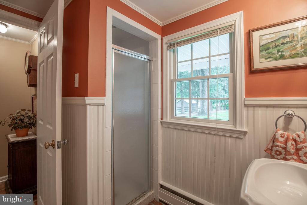 128 CHERRY LANE