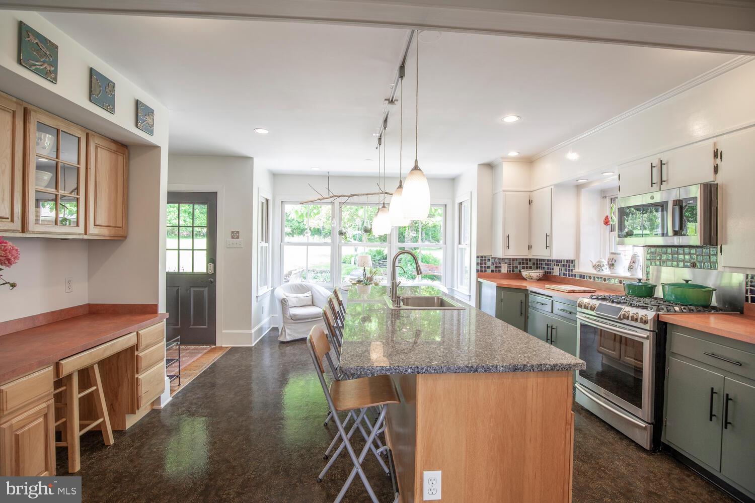 4367 CURLY HILL ROAD