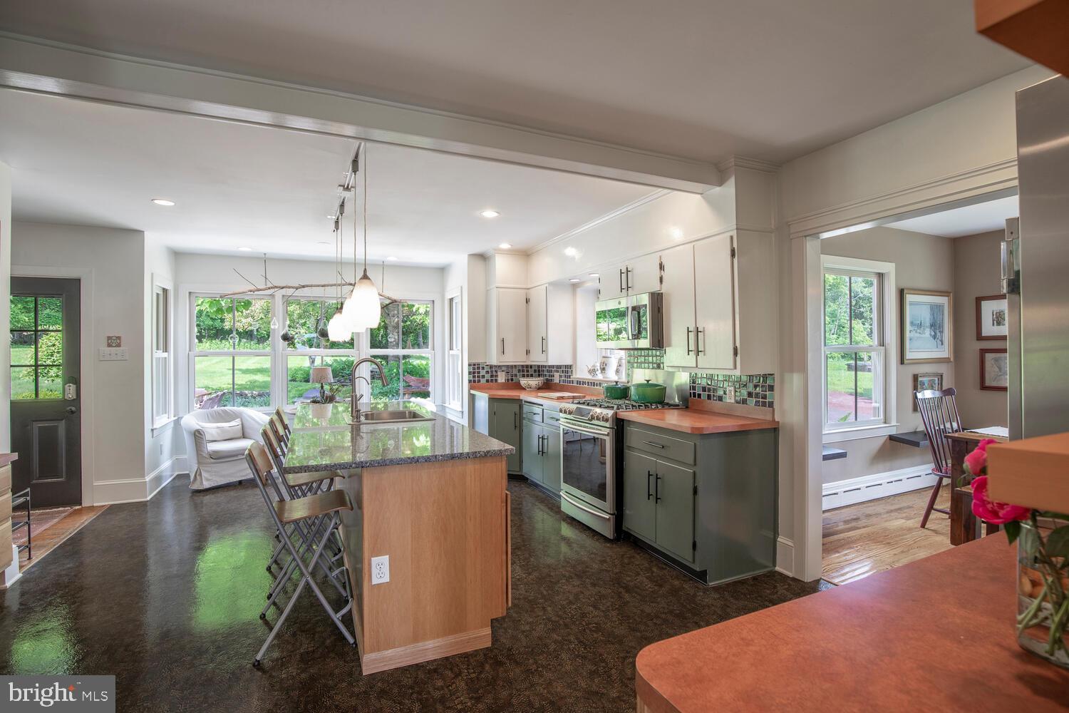 4367 CURLY HILL ROAD