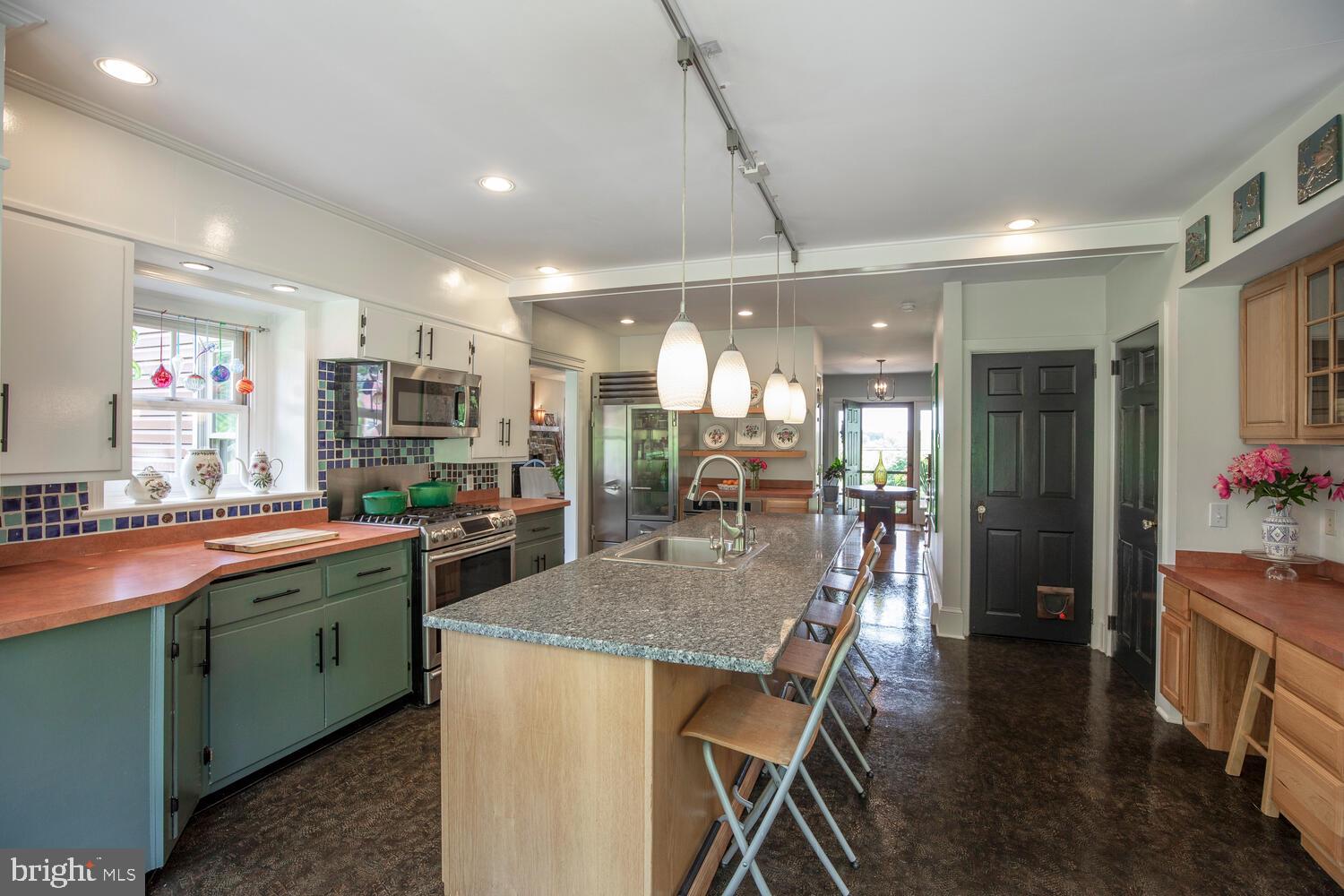 4367 CURLY HILL ROAD