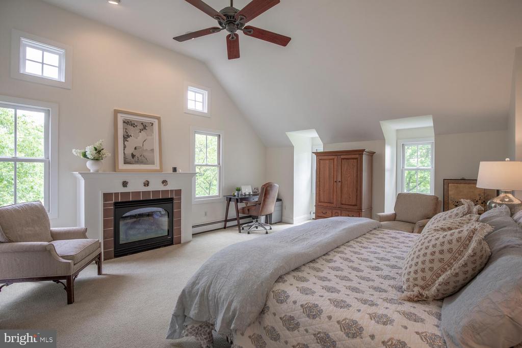4367 CURLY HILL ROAD