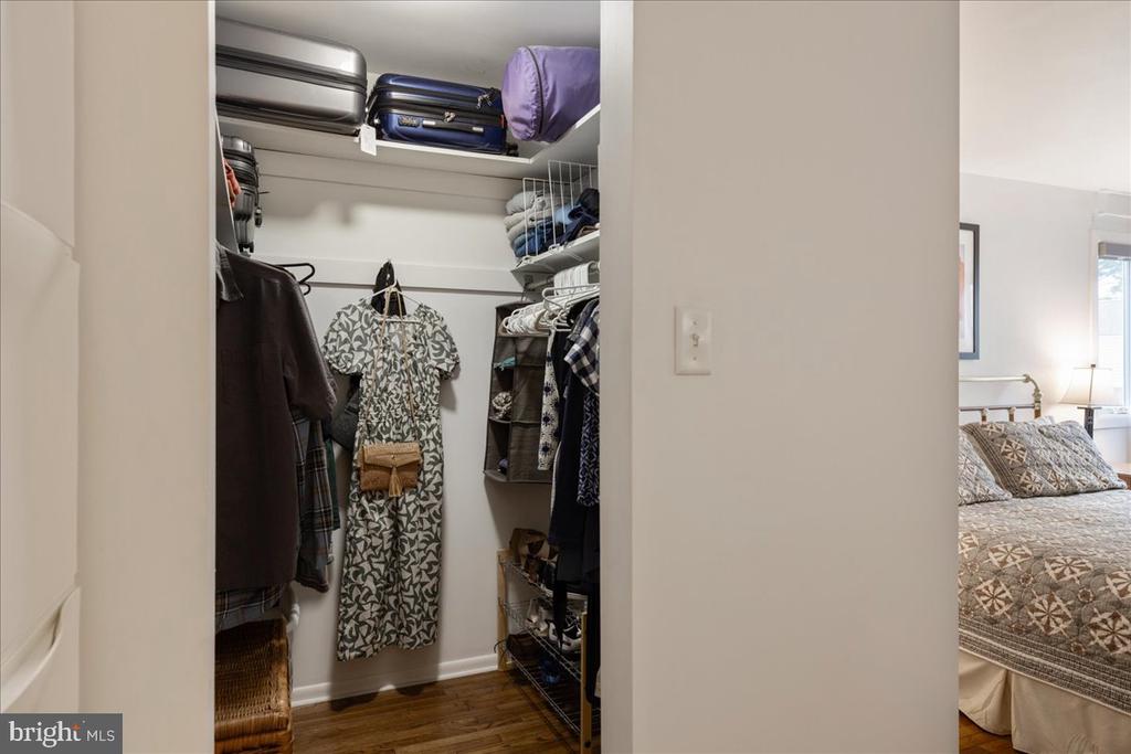 221 HASTINGS COURT