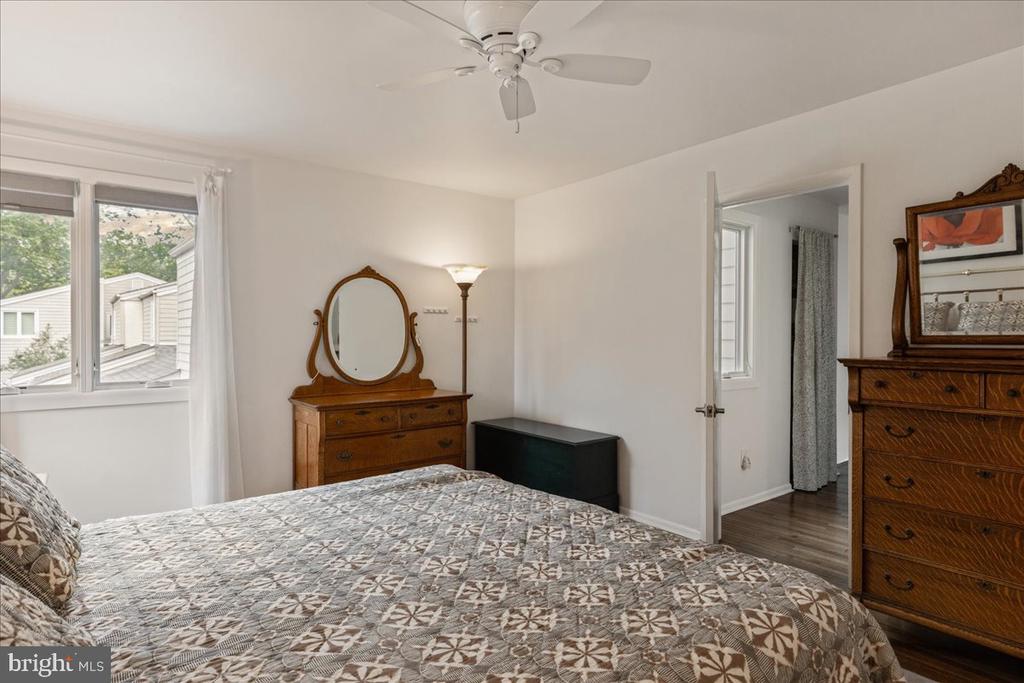 221 HASTINGS COURT