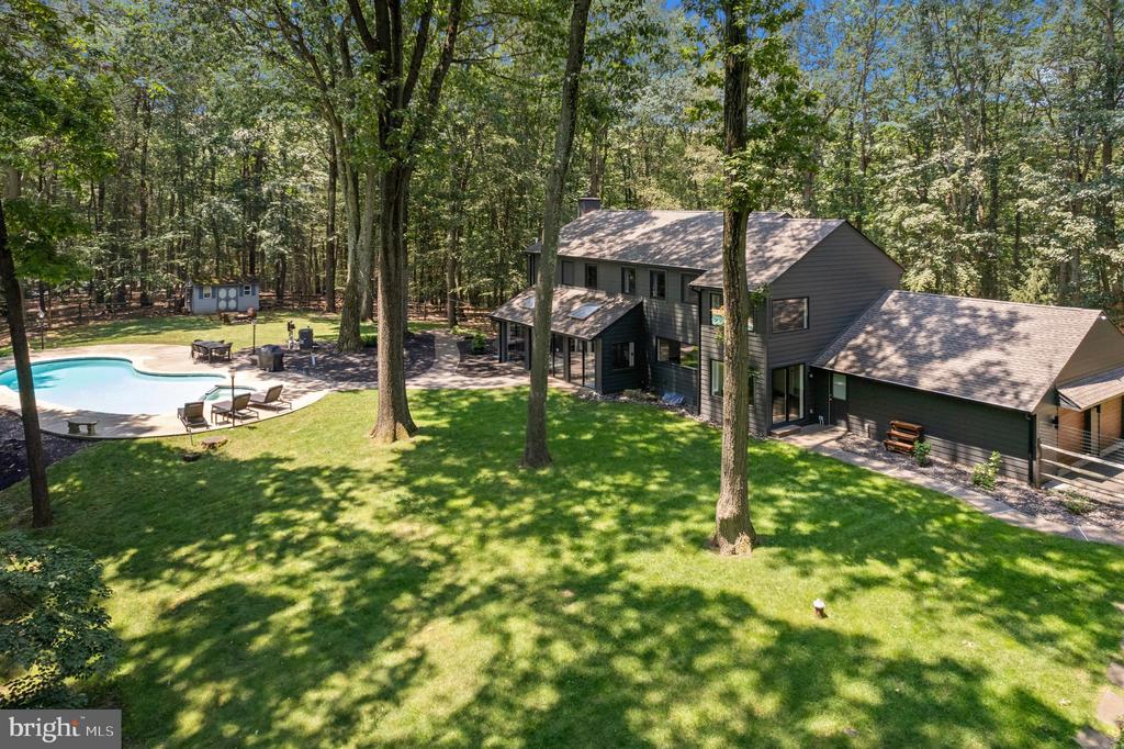 5653 PRIVATE DRIVE