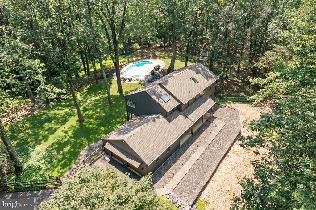 5653 PRIVATE DRIVE