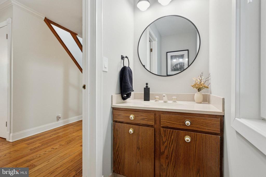 5653 PRIVATE DRIVE