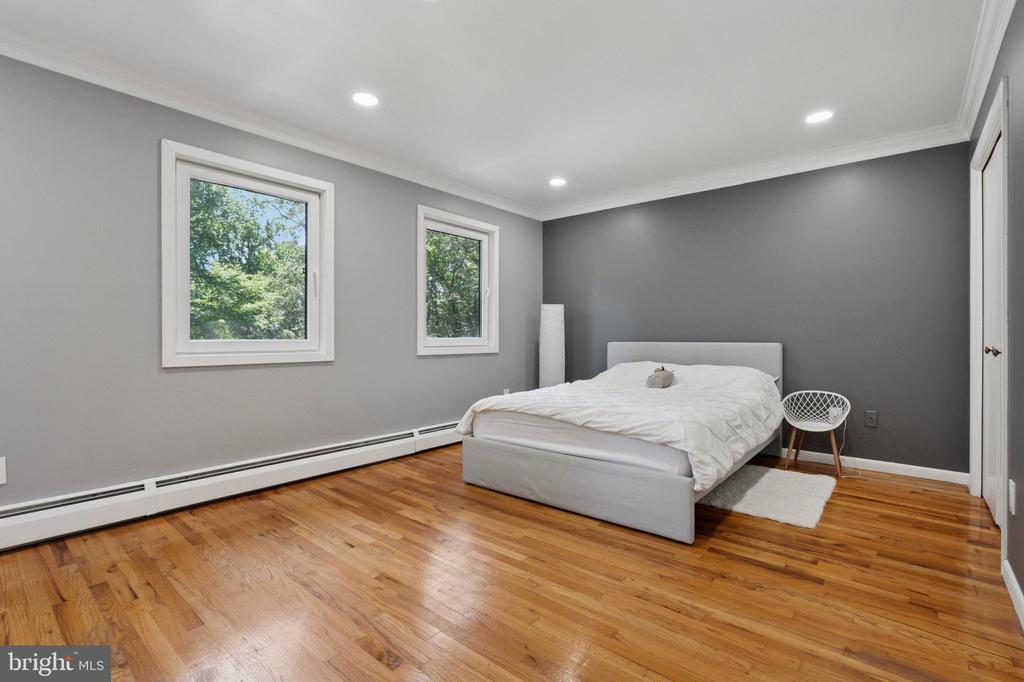 5653 PRIVATE DRIVE