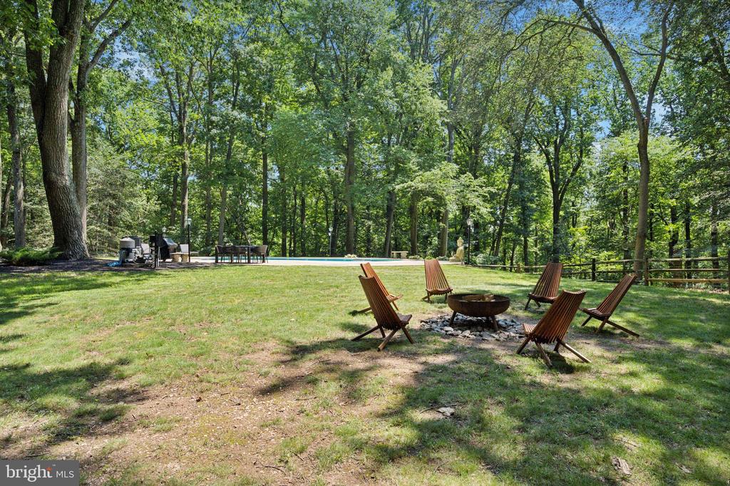 5653 PRIVATE DRIVE