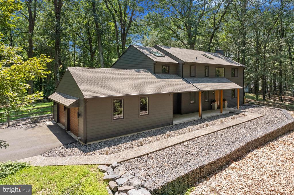 5653 PRIVATE DRIVE