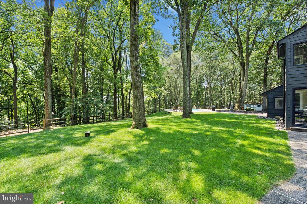 5653 PRIVATE DRIVE