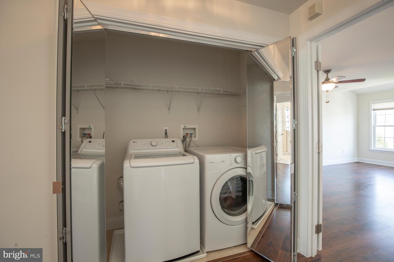 3048 E DORCHESTER STREET 85