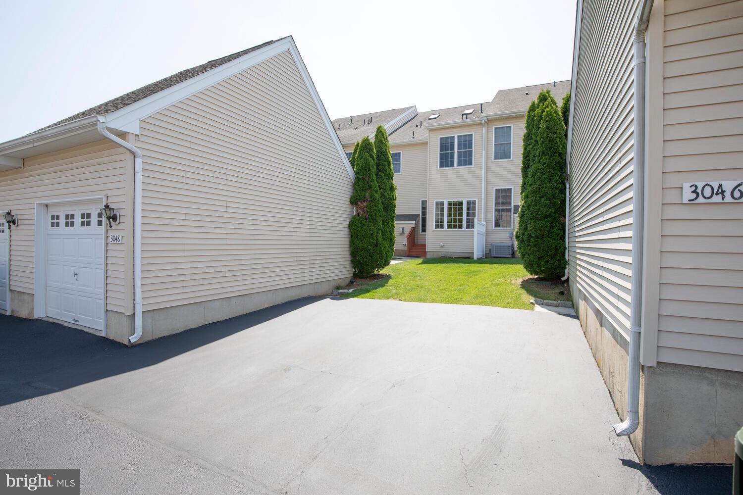 3048 E DORCHESTER STREET 85