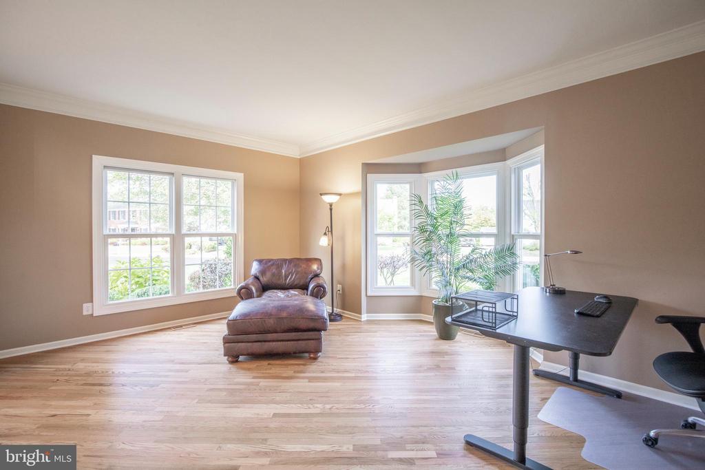 4099 PIERCE LANE