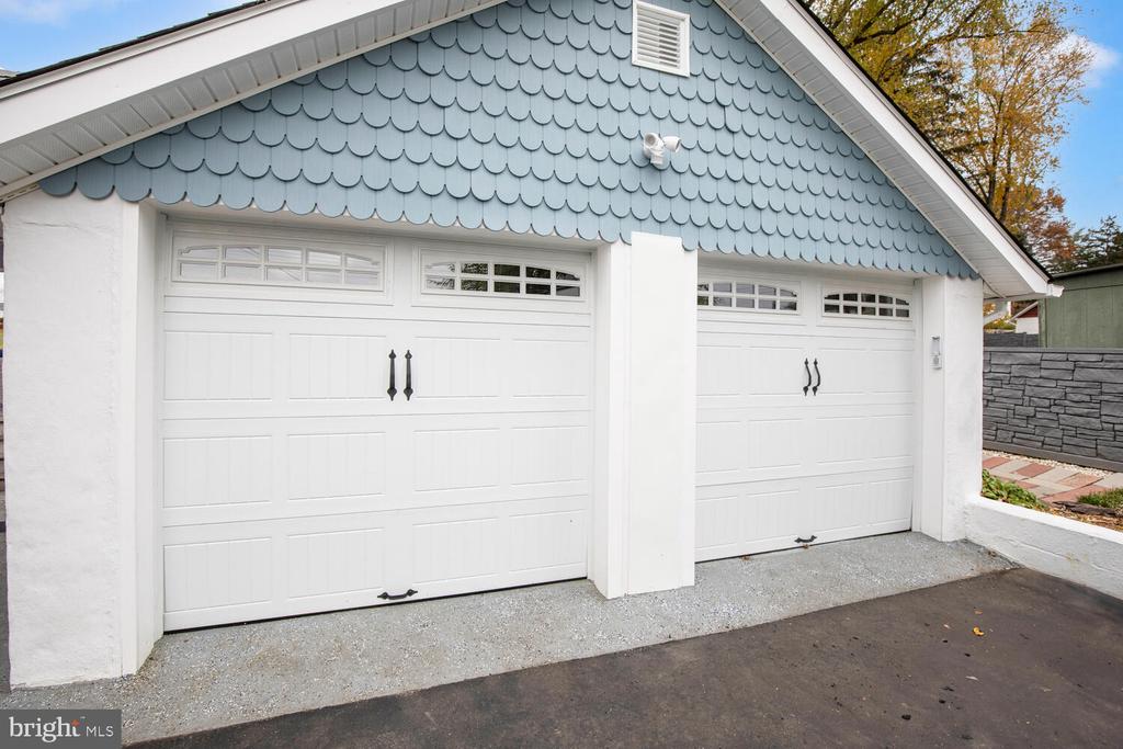 117 MAPLE AVENUE