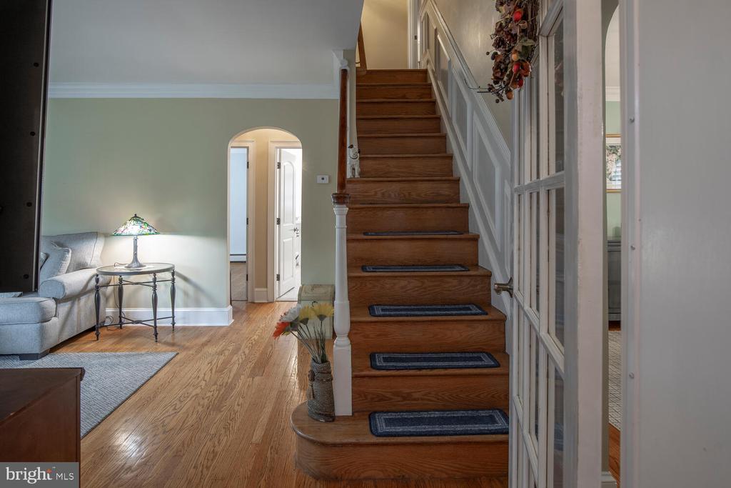117 MAPLE AVENUE
