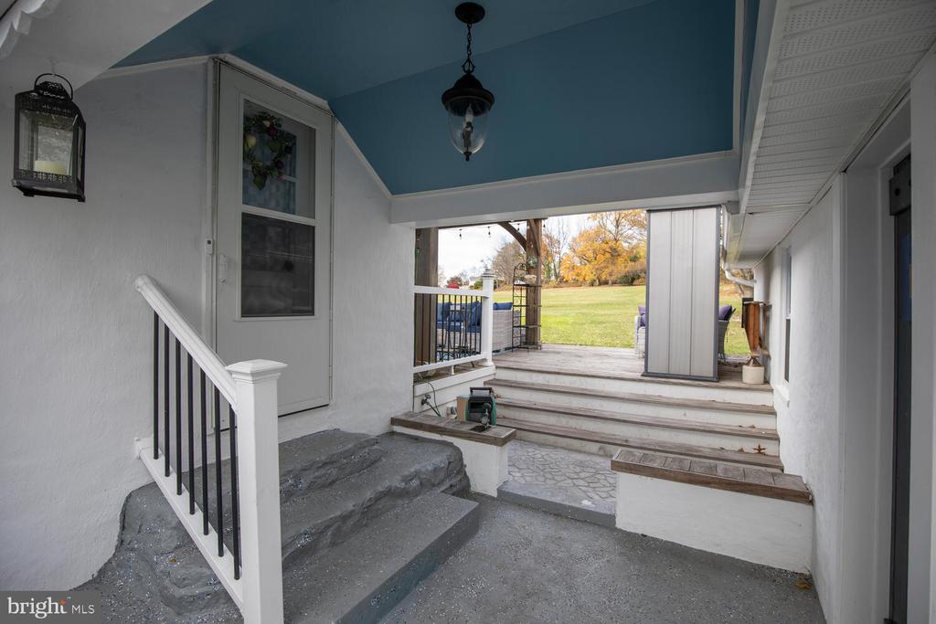 117 MAPLE AVENUE