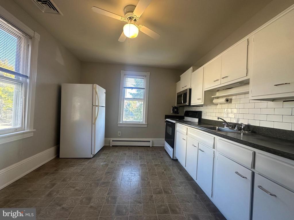 165 S MAIN STREET 2ND FLOOR
