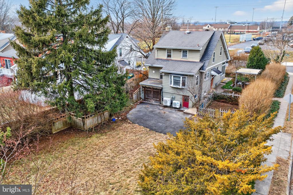400 W COURT STREET