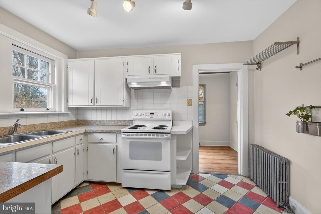 400 W COURT STREET