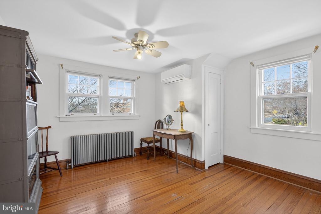 400 W COURT STREET