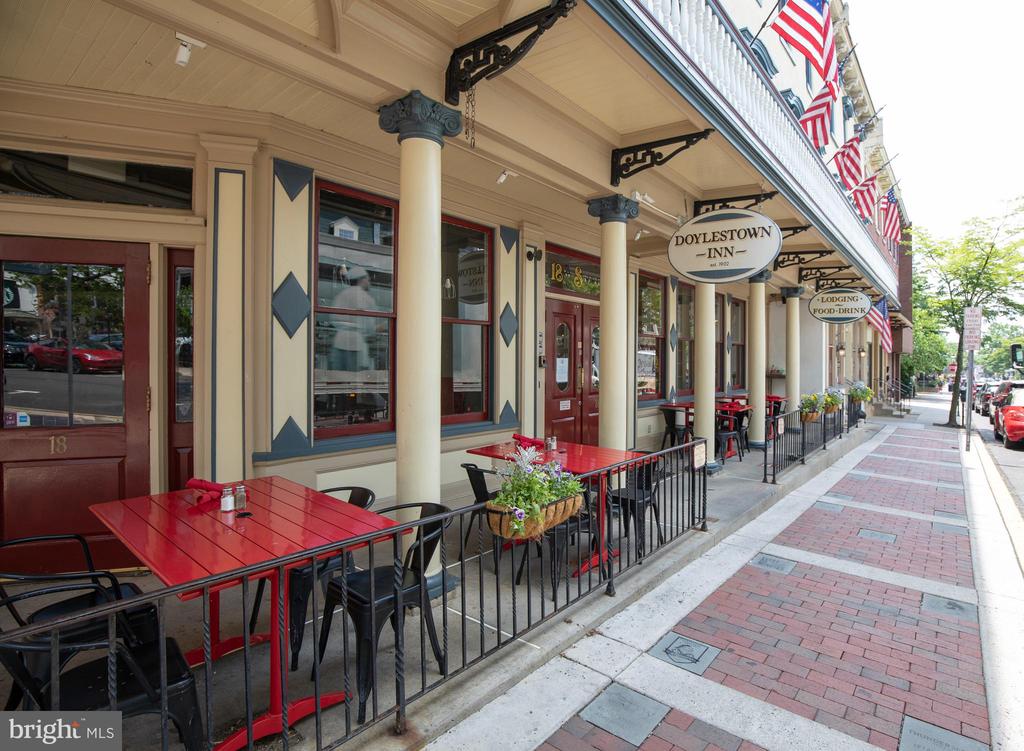 400 W COURT STREET