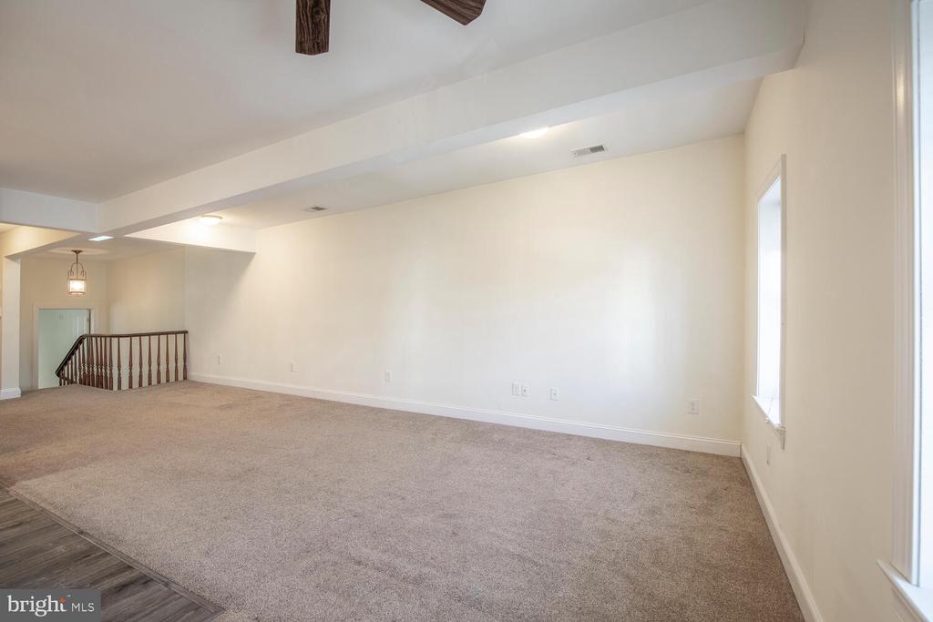 30 W STATE STREET B