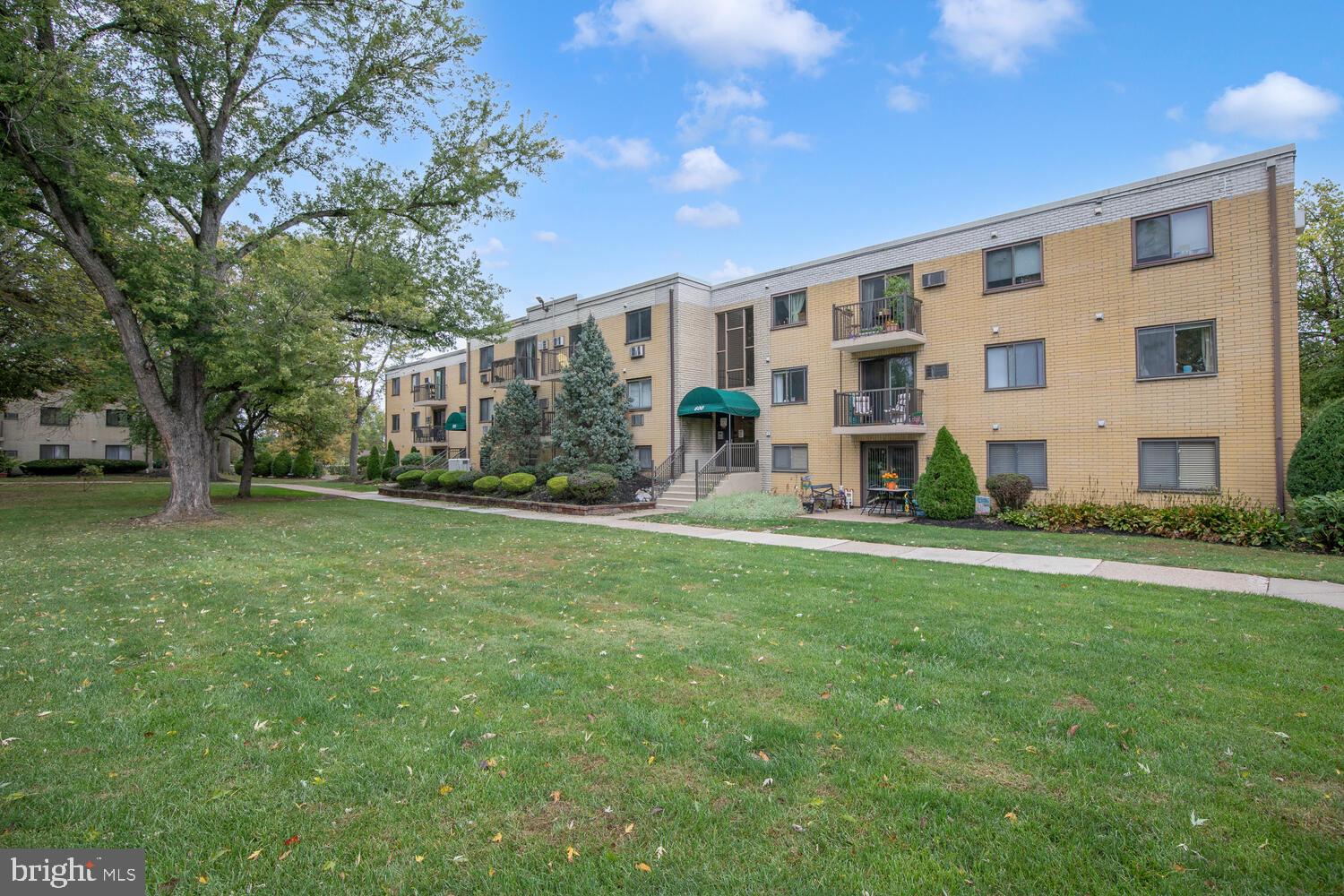 1575 W STREET ROAD 626