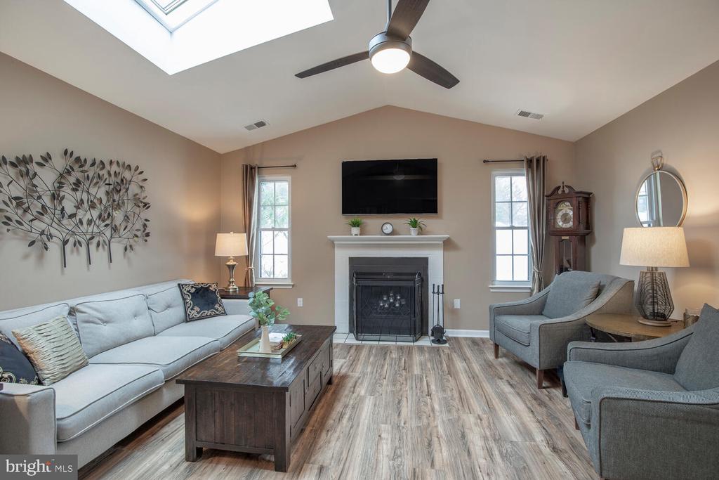 481 REDBUD COURT