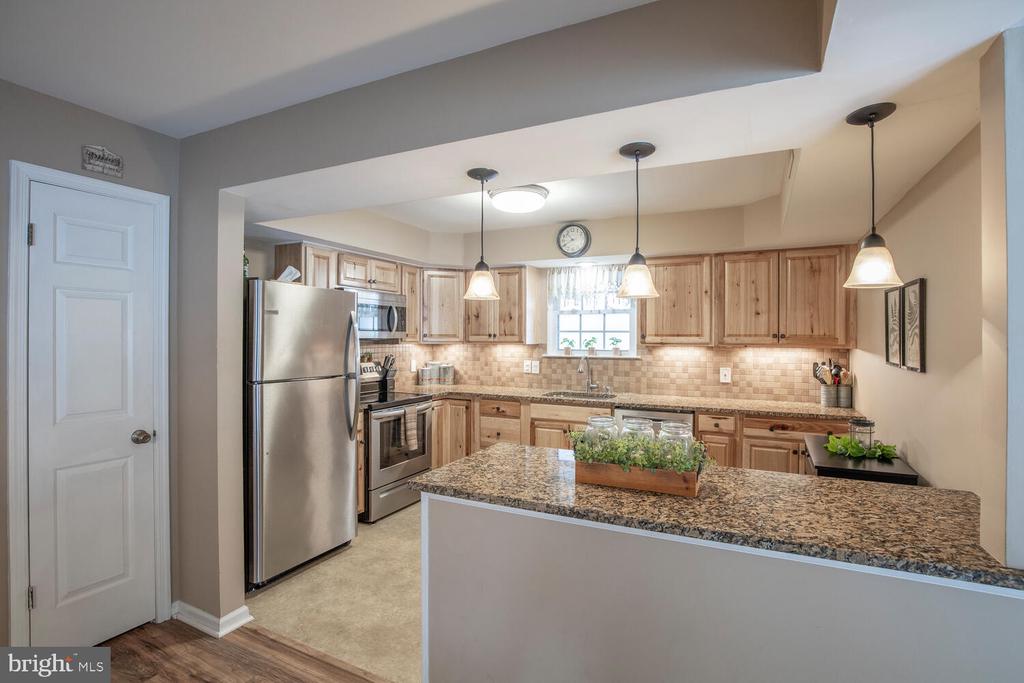 481 REDBUD COURT