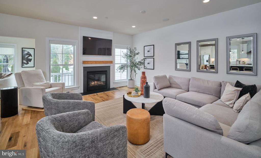 508 CARMELA WAY