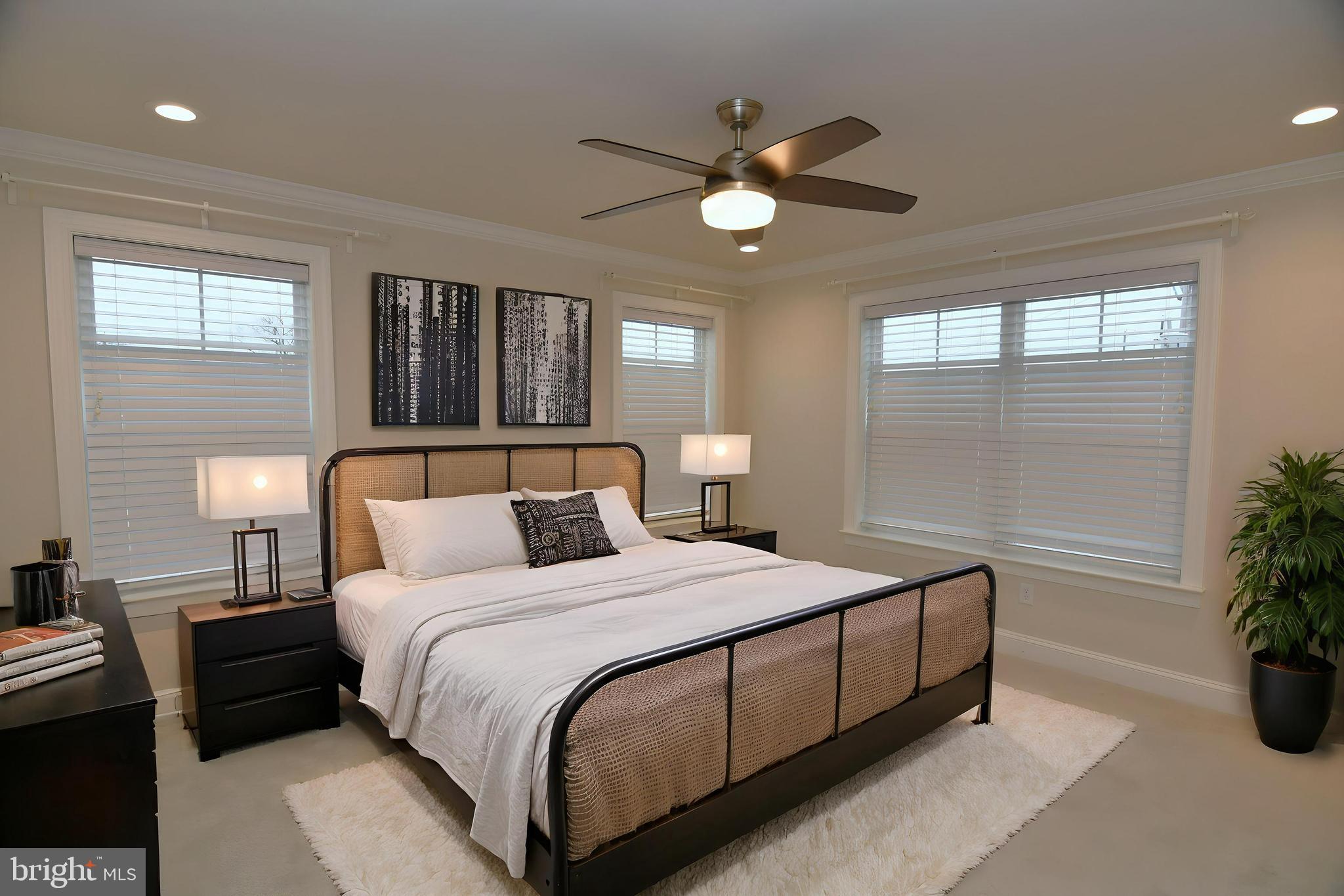 2 WARREN DRIVE