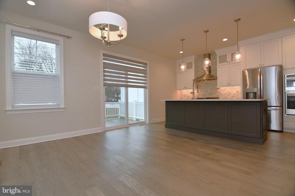 2 WARREN DRIVE
