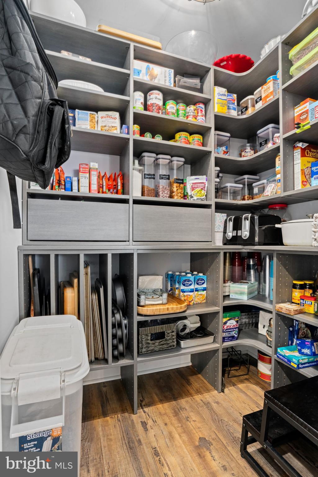 172 LAFAYETTE STREET