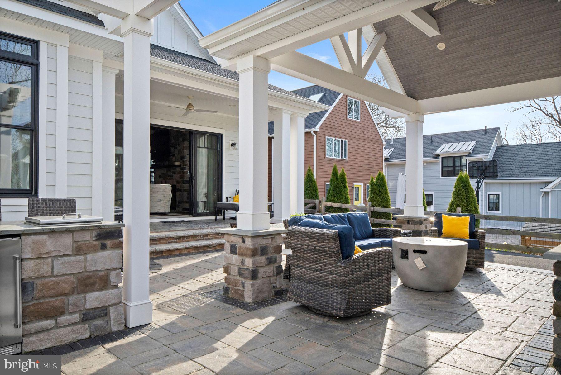 172 LAFAYETTE STREET