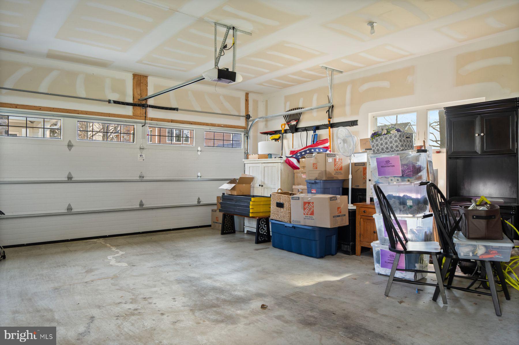 172 LAFAYETTE STREET