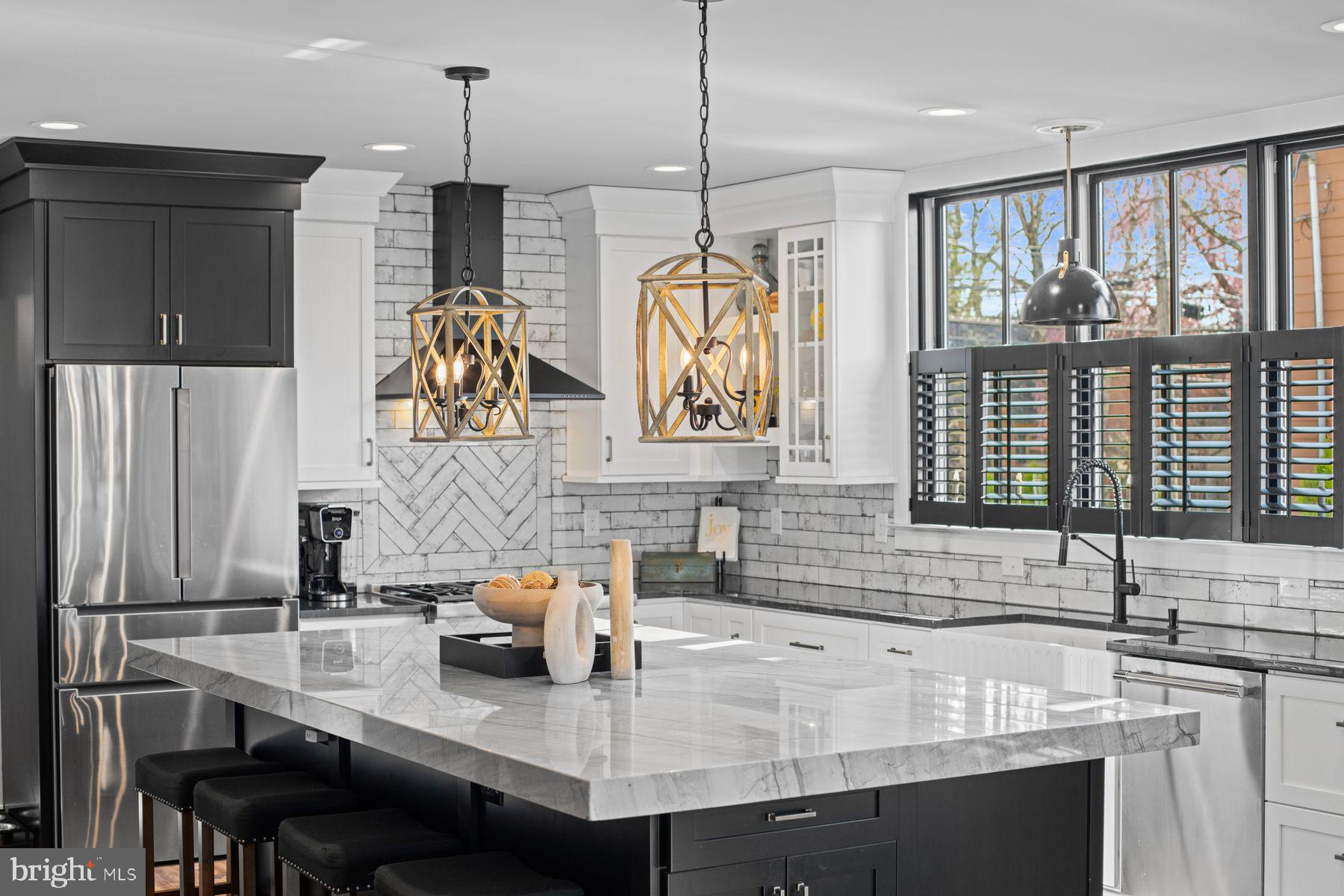 172 LAFAYETTE STREET