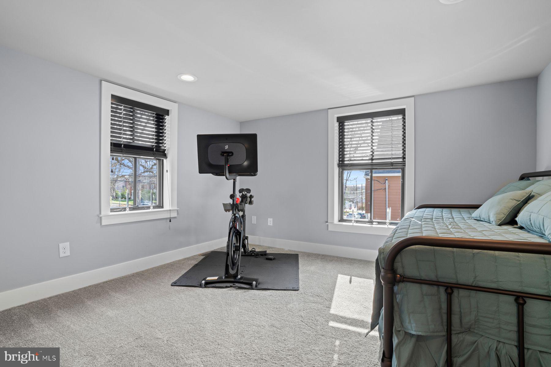 172 LAFAYETTE STREET