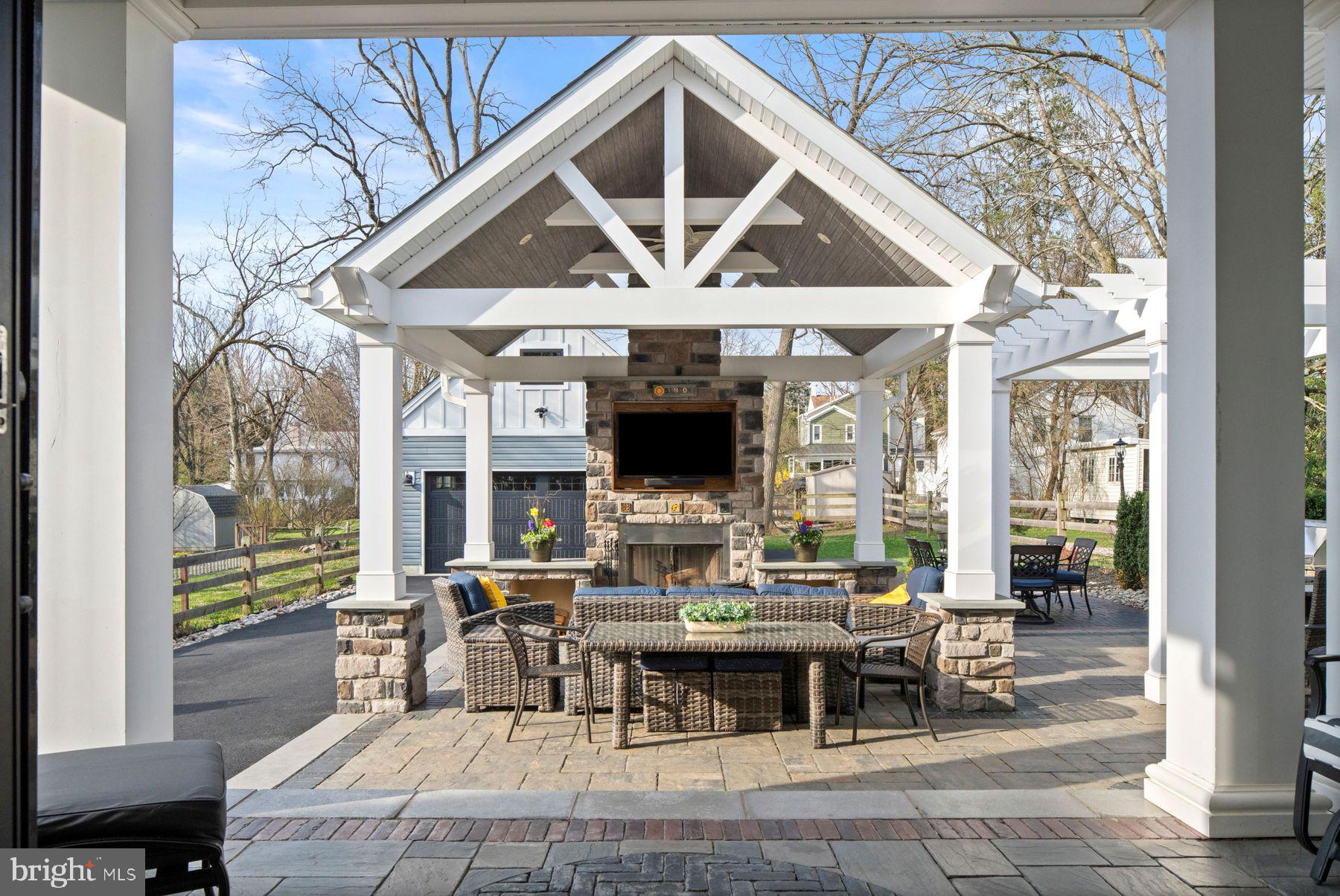 172 LAFAYETTE STREET