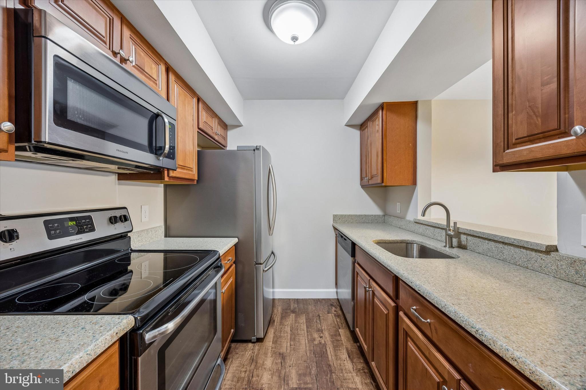 463 REDBUD COURT