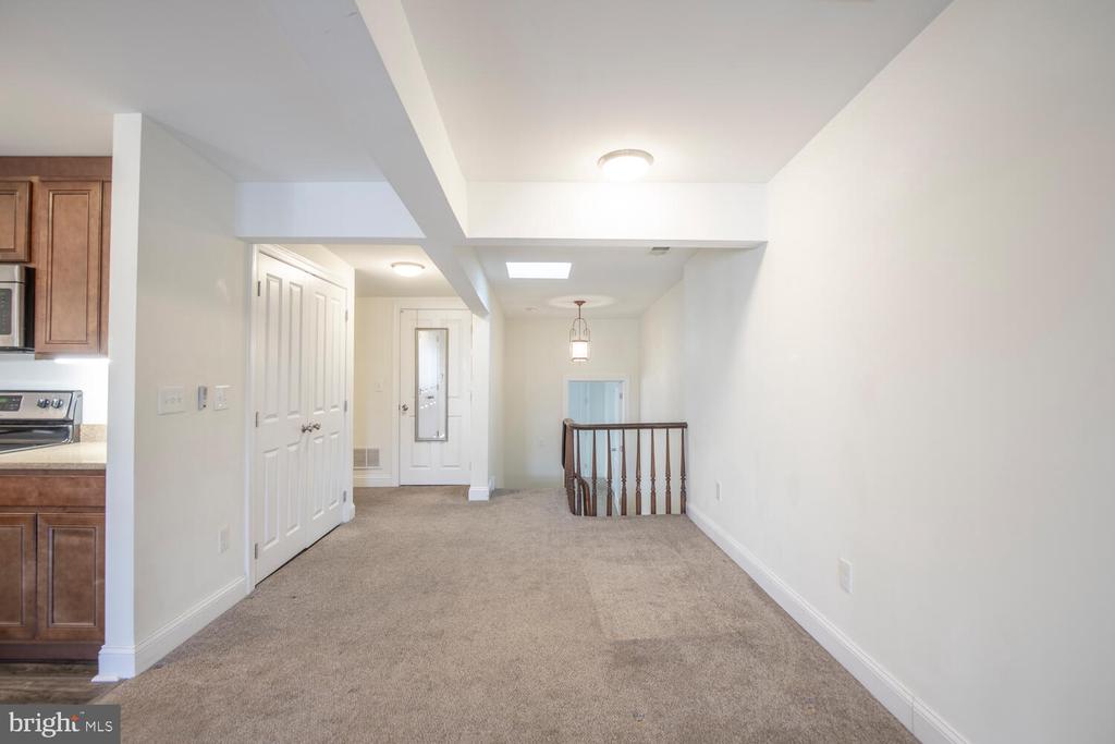 30 W STATE STREET B