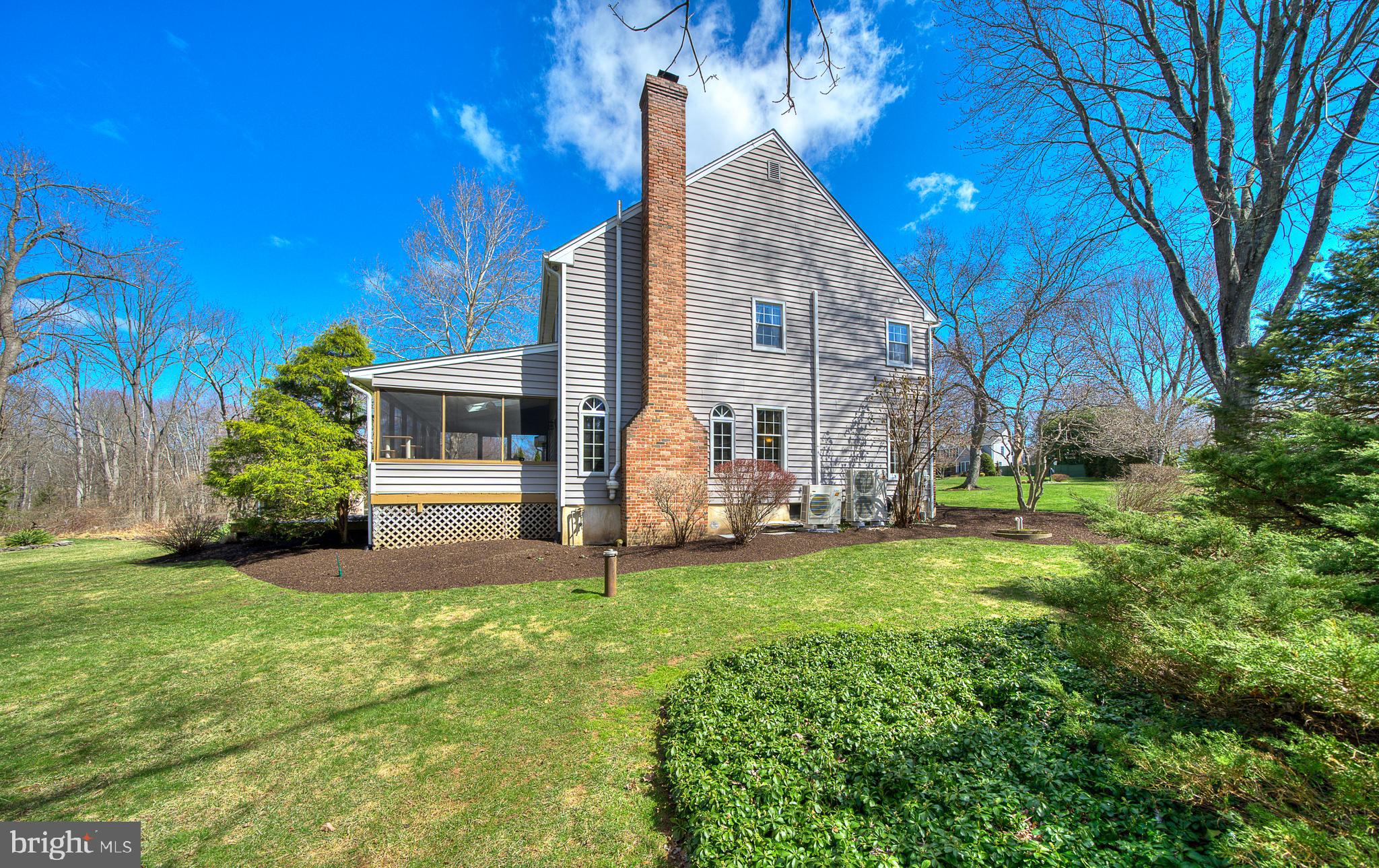30 JOHN DYER WAY