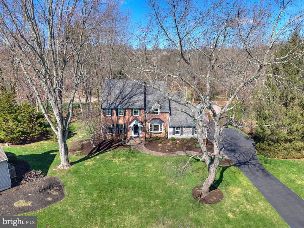 30 JOHN DYER WAY