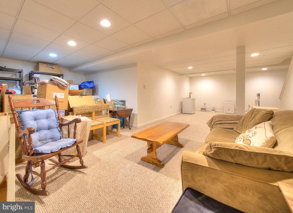 30 JOHN DYER WAY
