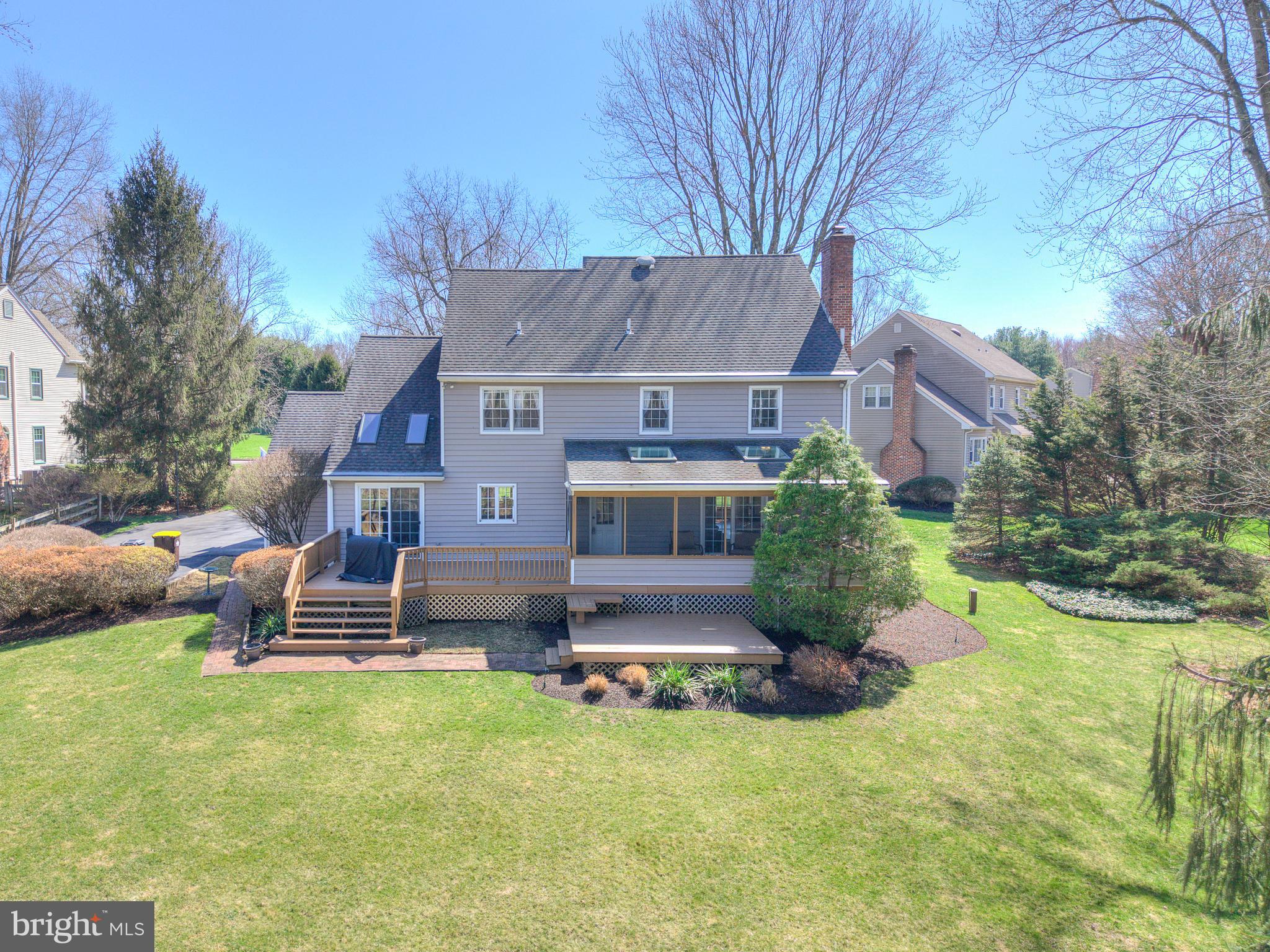 30 JOHN DYER WAY